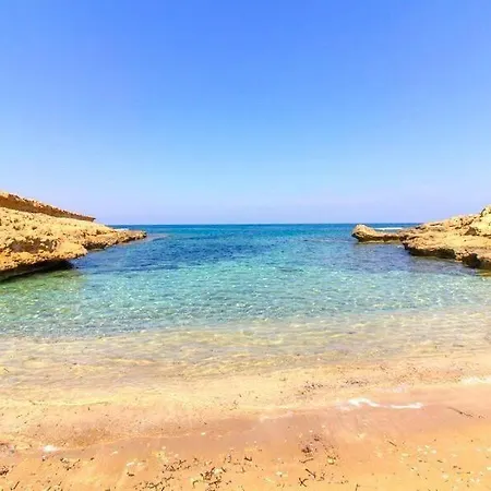 Apartman Seafront Surrounded By Nature In Tatlisu, Northern Cyprus Akanthú