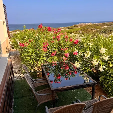 Appartement Seafront Surrounded By Nature In Tatlisu, Northern Cyprus