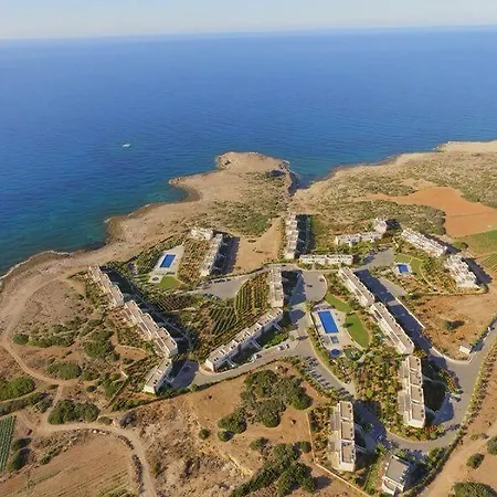 Daire Seafront Surrounded By Nature In Tatlisu, Northern Cyprus *