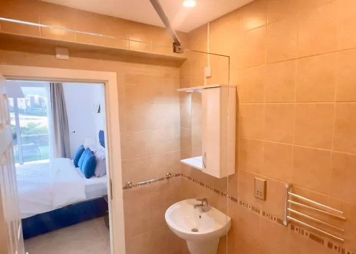 Seafront Surrounded By Nature In Tatlisu, Northern Cyprus Appartamento *